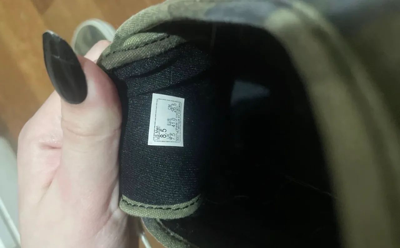 tenis vans authentic camuflado 40 - Foto 2