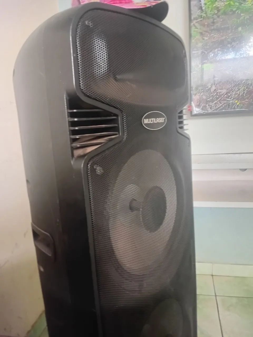 Vendo caixa de som multilaser potente  - Foto 2