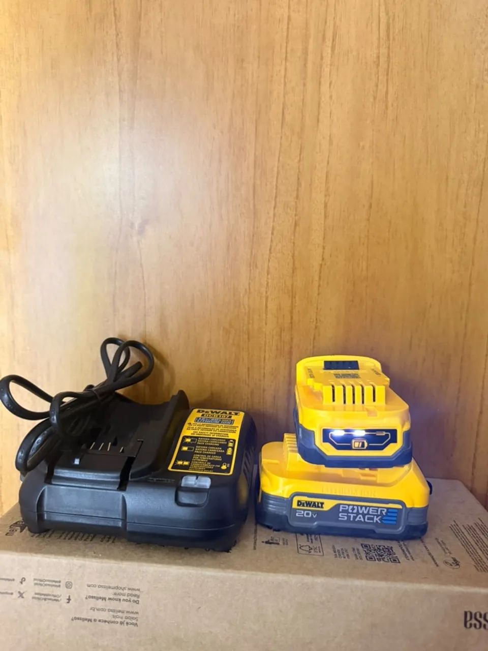 bateria dewalt  20v power stack  - Foto 2