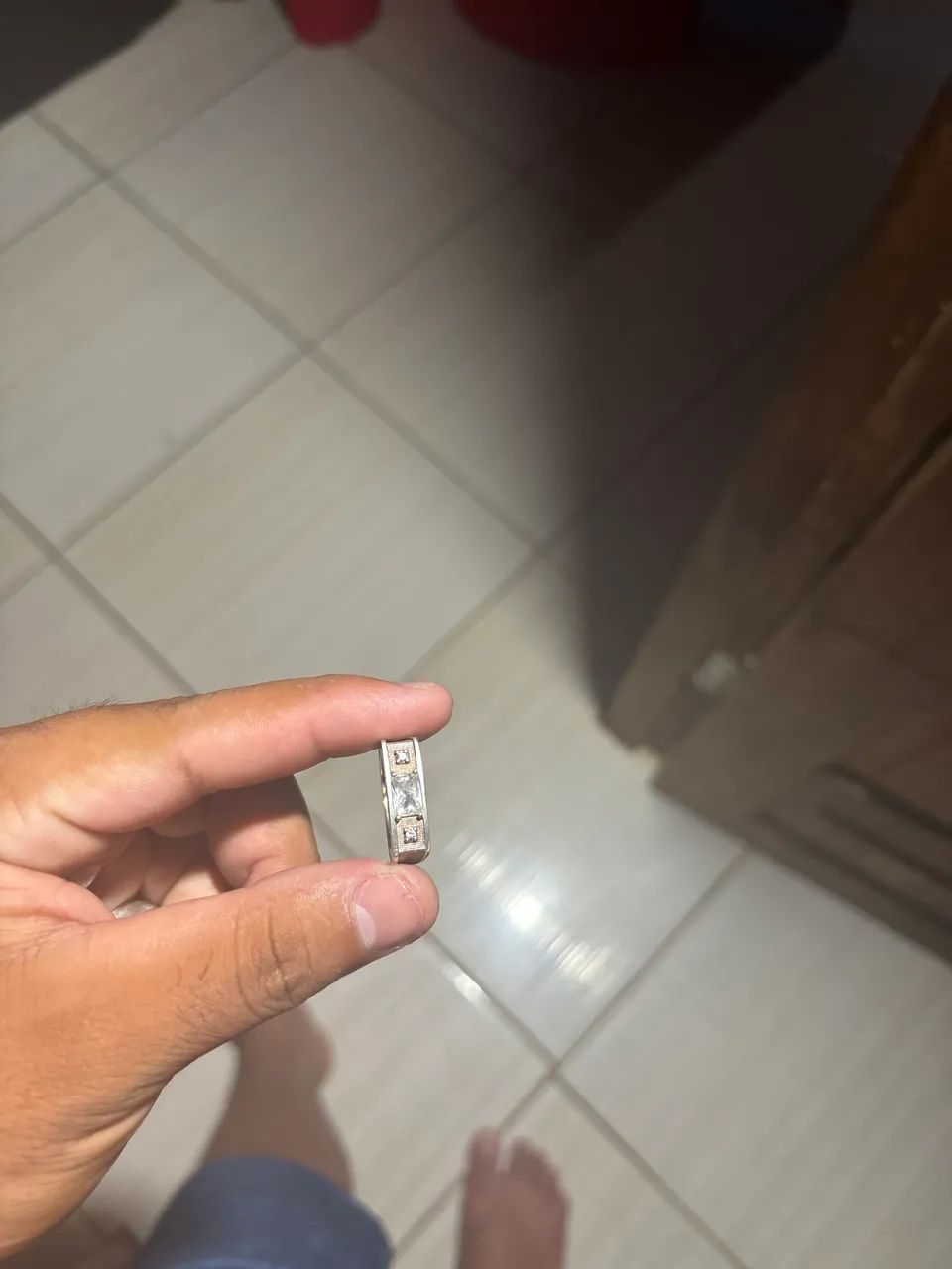 Anel de prata 925 com pedra branca  - Foto 2