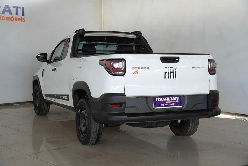 Fiat Strada Endurance 1.4 Flex 8V C 2023 - Foto 5