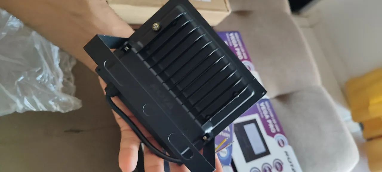 Vendo refletor roya 50w Vega pro - Foto 4