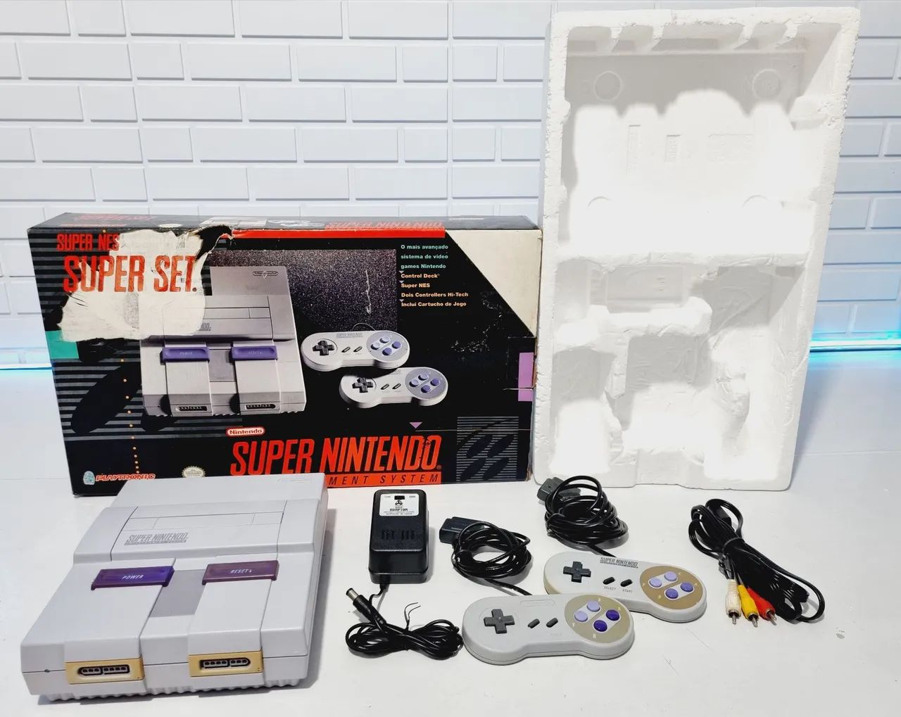 SUPER NINTENDO PLAYTRONIC