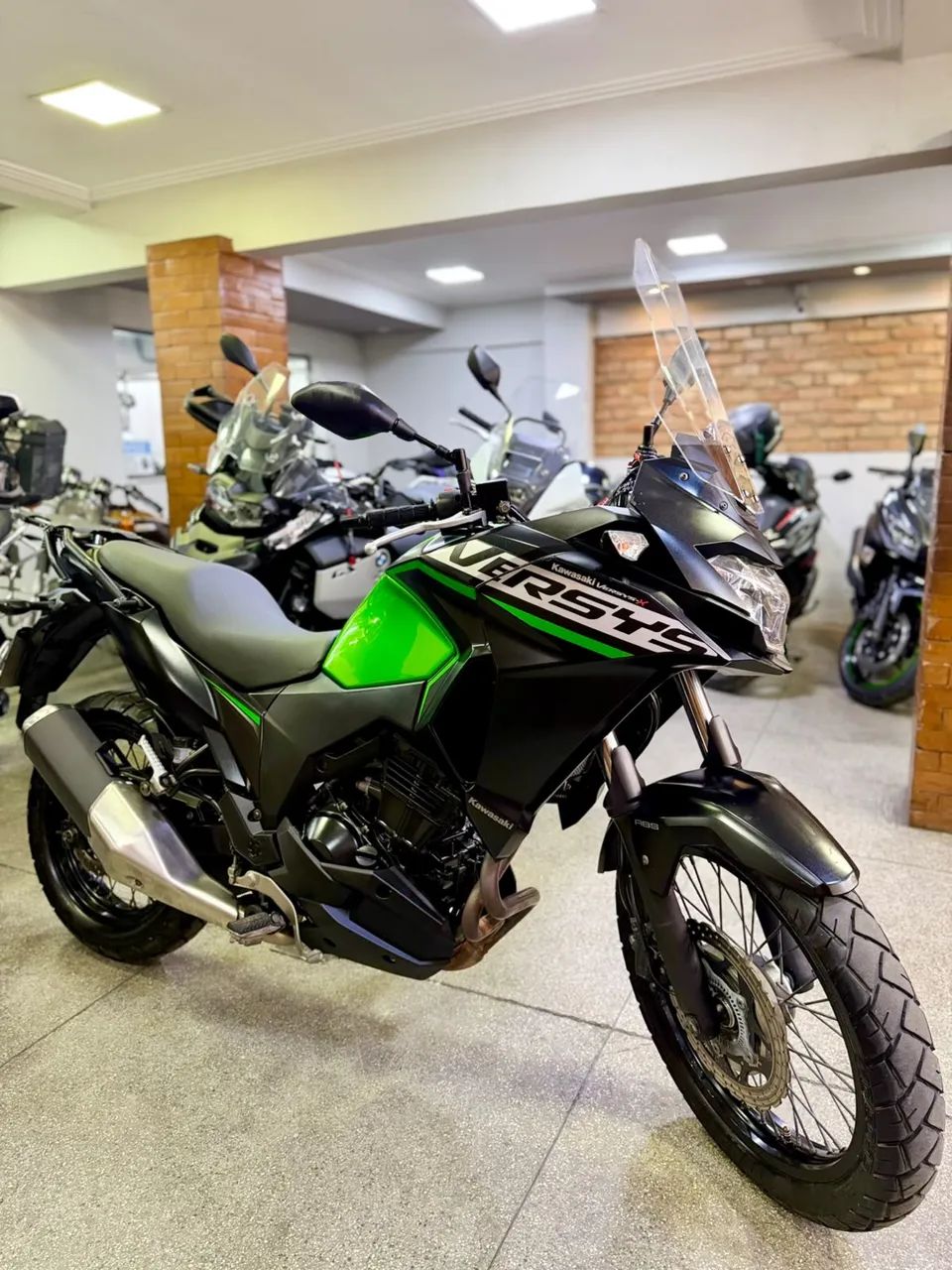 Versys 300  - Foto 2