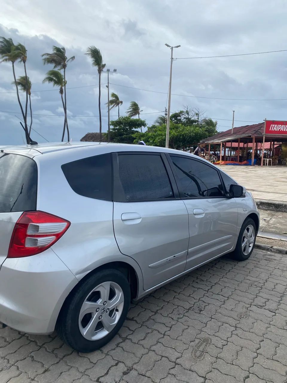 Honda Fit 2011 manual  (leia) - Foto 4
