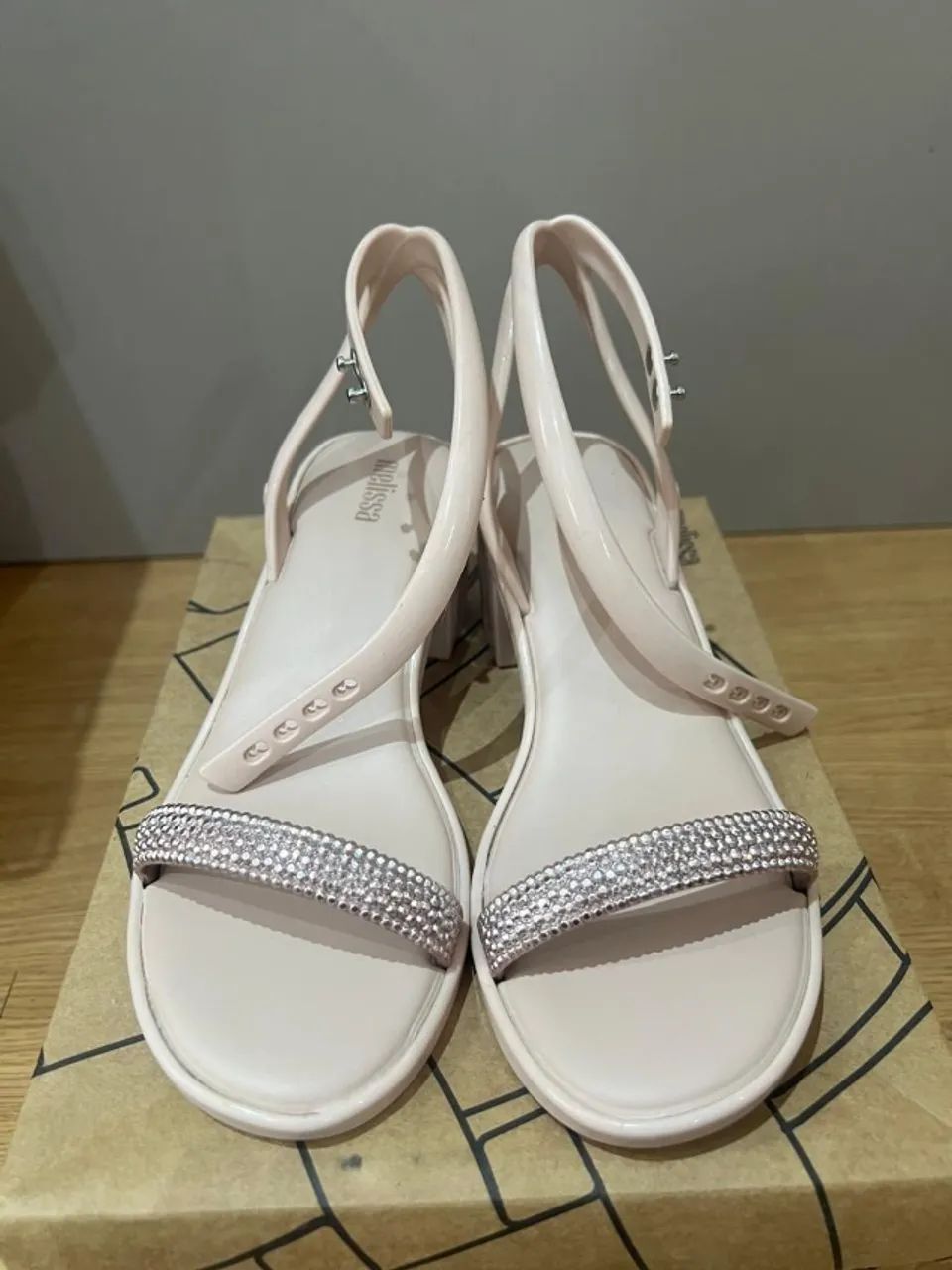 Melissa Shiny Hell rosa