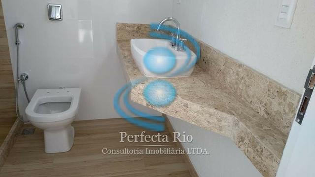 Linda casa, 3 suítes, segurança 24h, closet e bancada em nanoglass - Foto 17