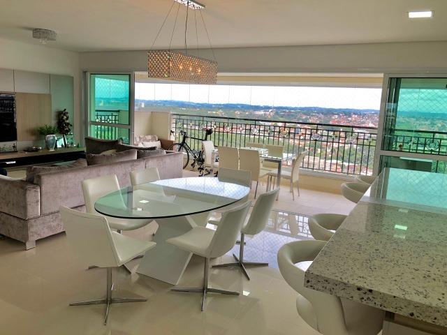 Belíssimo apartamento de alto padrão com 4 dormitórios, em condomínio clube, no Ecoville - Foto 2