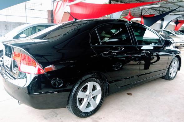Honda Civic Sedan LXS 1.8/1.8 Flex 16V Aut. 4p - Foto 5