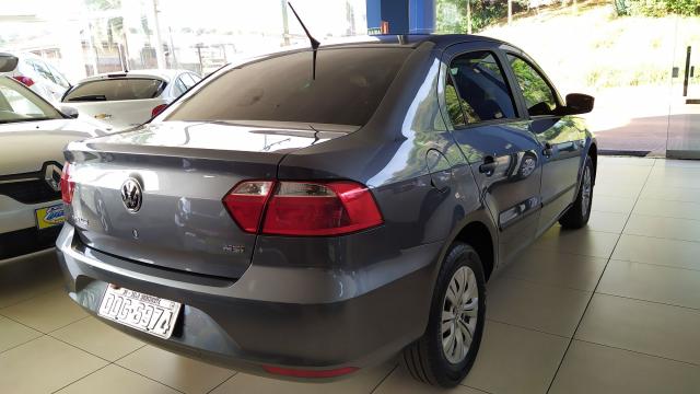 VOLKSWAGEN Voyage TL 1.6 - Foto 4