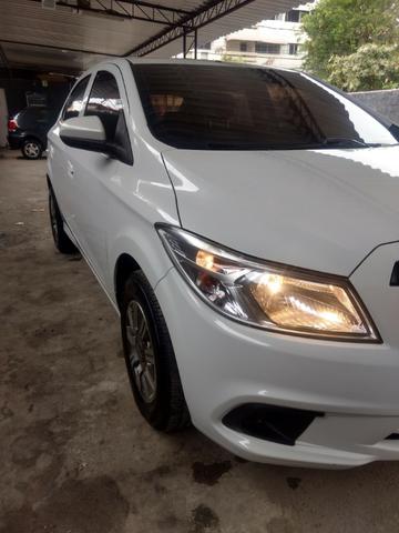 Onix LT 1.0 FLEX / Carro impecável pra vender rápido - Foto 3