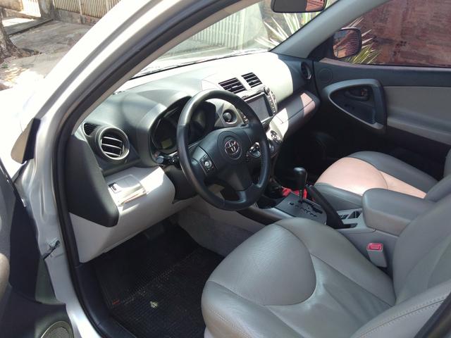 Toyota RAV4 Super Conservada - Foto 2