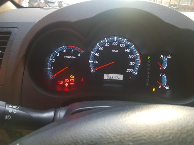 Hilux SW4 SRV 7 Lugares 4x4 automatica Diesel - Foto 8