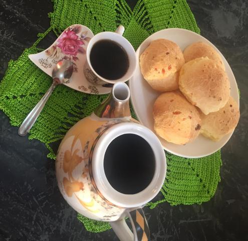 Pães de Queijo