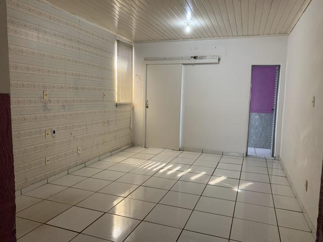 Aluga-se ou vende-se casa/comercial bairro Baú - Foto 11