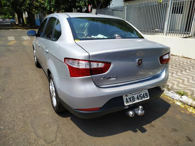 Grand siena 1.6 flex dual 2013/14 prata - Foto 3