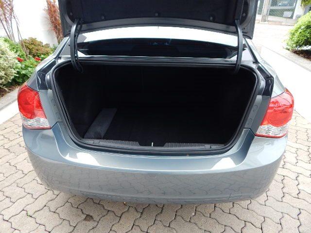 Cruze Sedan LT 1.8 Bancos em Couro/Multimidia Caska - Foto 10