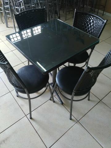 Banquetas, mesas sob medida, bistrôs e muito mais para você e sua empresa - Foto 2