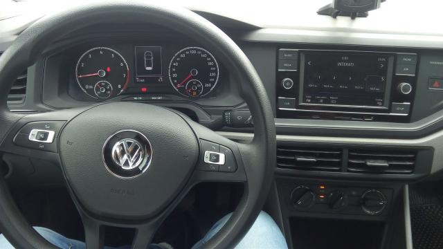 VOLKSWAGEN POLO 2018/2018 1.0 MPI TOTAL FLEX MANUAL - Foto 6