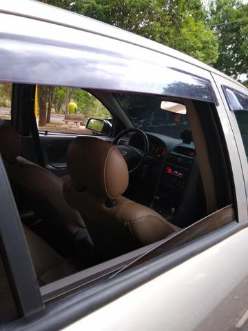 GM- Astra Sedan 2004 - Foto 9