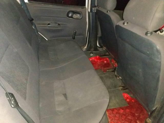 Vendo este carro corça sedan Whatsapp 9 92 05 94 34 ou 9 92 31 61 43 - Foto 3