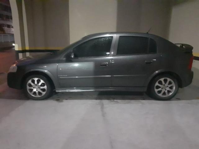 Astra 2.0 - ano 2005 Se vc busca conforto - Leia o anúncio