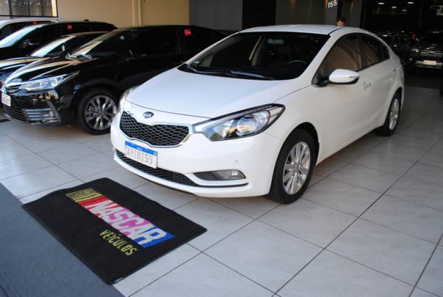 KIA CERATO FF SX3 ATNB 2015 - Foto 3