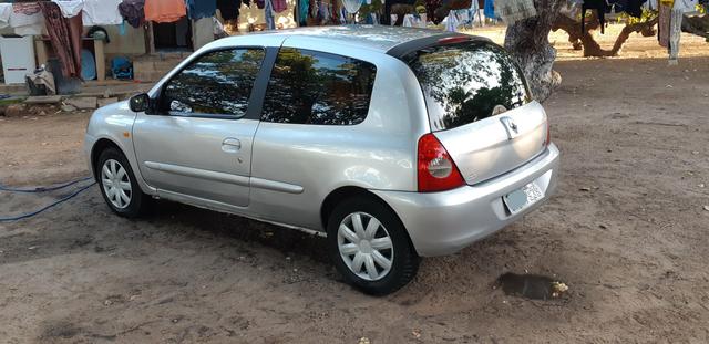 Clio 2012. 13km/L com ar-c - Foto 3