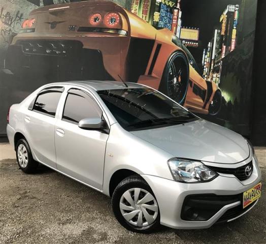 Toyota etios 1.5 x sedan 16v flex 4p manual - Foto 2