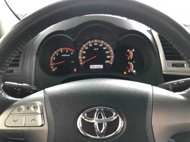 Toyota Hilux 3.0 CD SR 4x4 AT - Foto 14