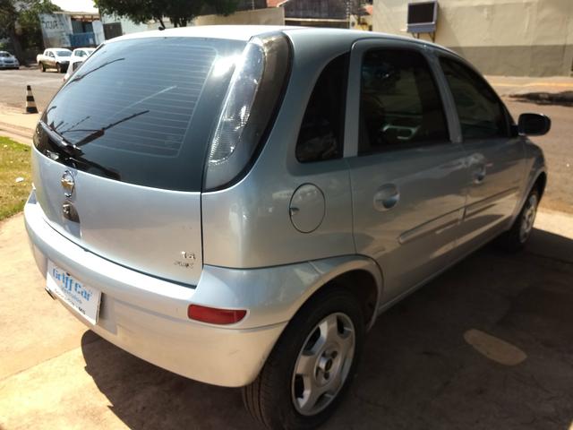 Corsa Hatch 1.4 Premium - Foto 13