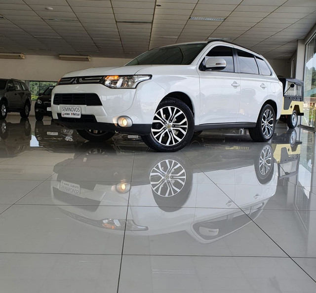 OUTLANDER 2.0 160CV AUTOMÁTICA 2015 - Foto 3