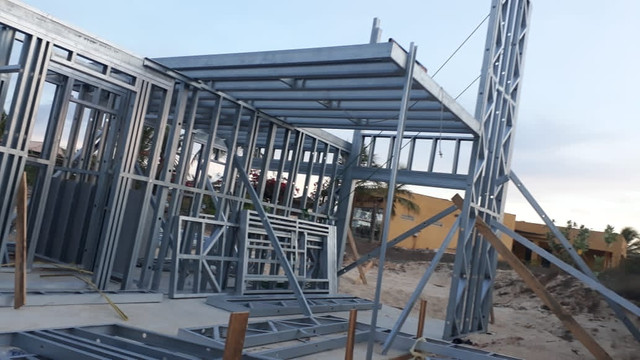 Steel frame  - Foto 3