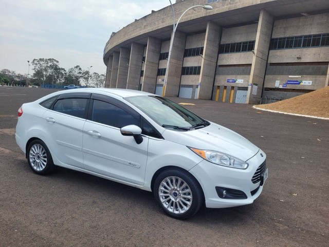 FORD FIESTA 1.6 TITANIUM