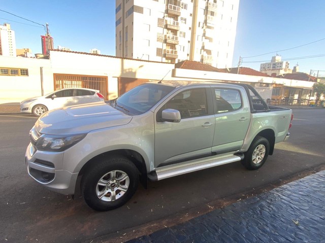 S10 CD LT DIESEL 4X4 MANUAL