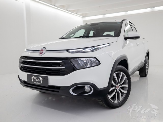 FIAT TORO 1.8 FREEDOM ROAD AT. 4P