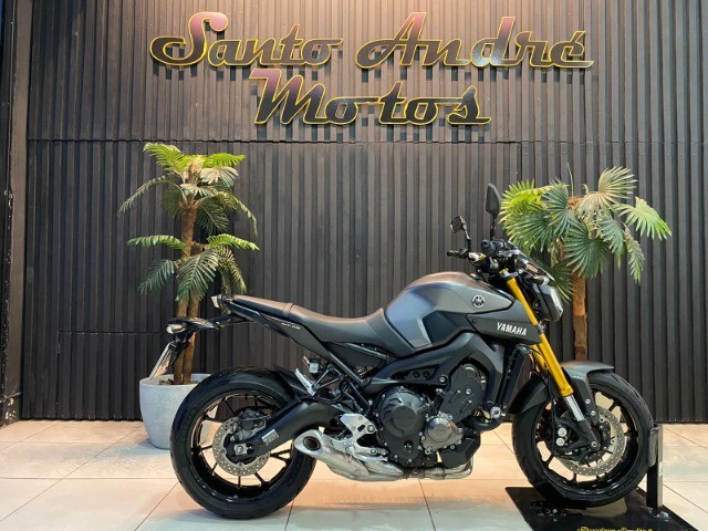YAMAHA MT09 2017 14.000KMS