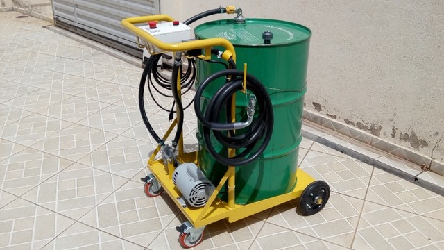 Carrinho completo abastecimento lubrificantes 200L - Foto 2