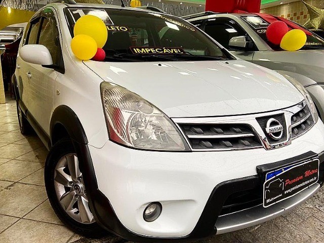 LIVINA XGEAR SL 1.8 2014