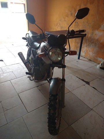 TITAN 125 2000