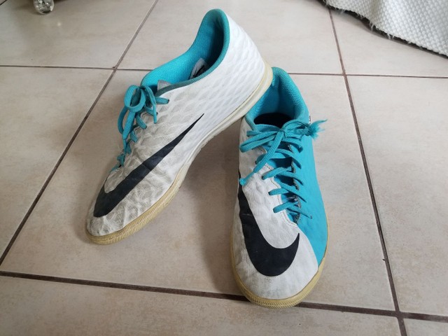 chuteira hypervenom x