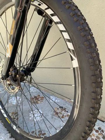 Bicicleta GT SPRINT 29 - Foto 4