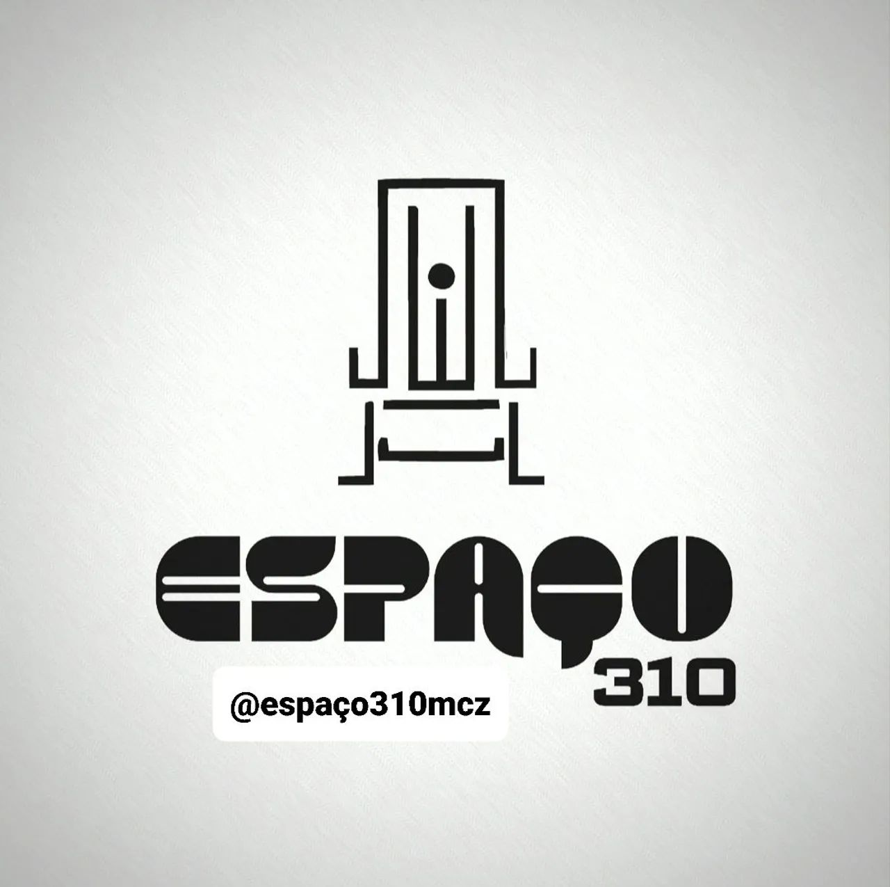 Mesa de Jantar de Madeira Maciça - Foto 5