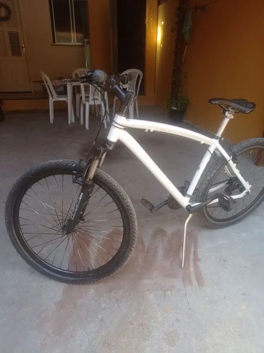 Bicicleta de marcha aro 26 - Foto 5