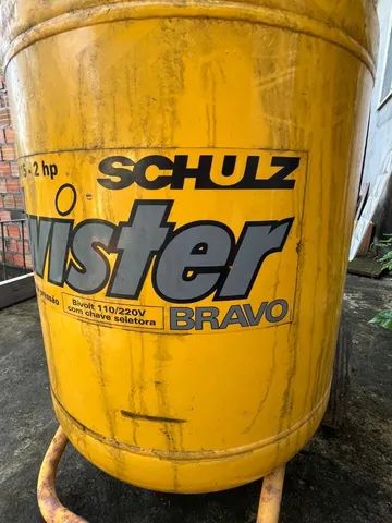 Compressor de Ar Vertical 140 libras  Schulz