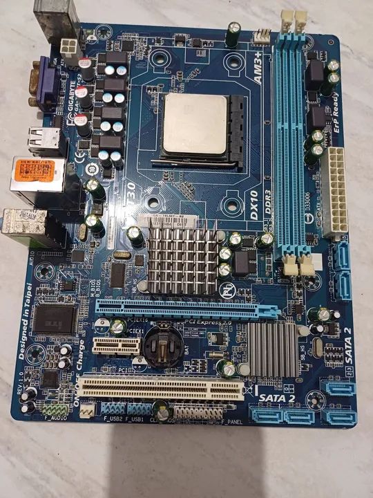 Placa mãe AM3+,com processador fx 6100