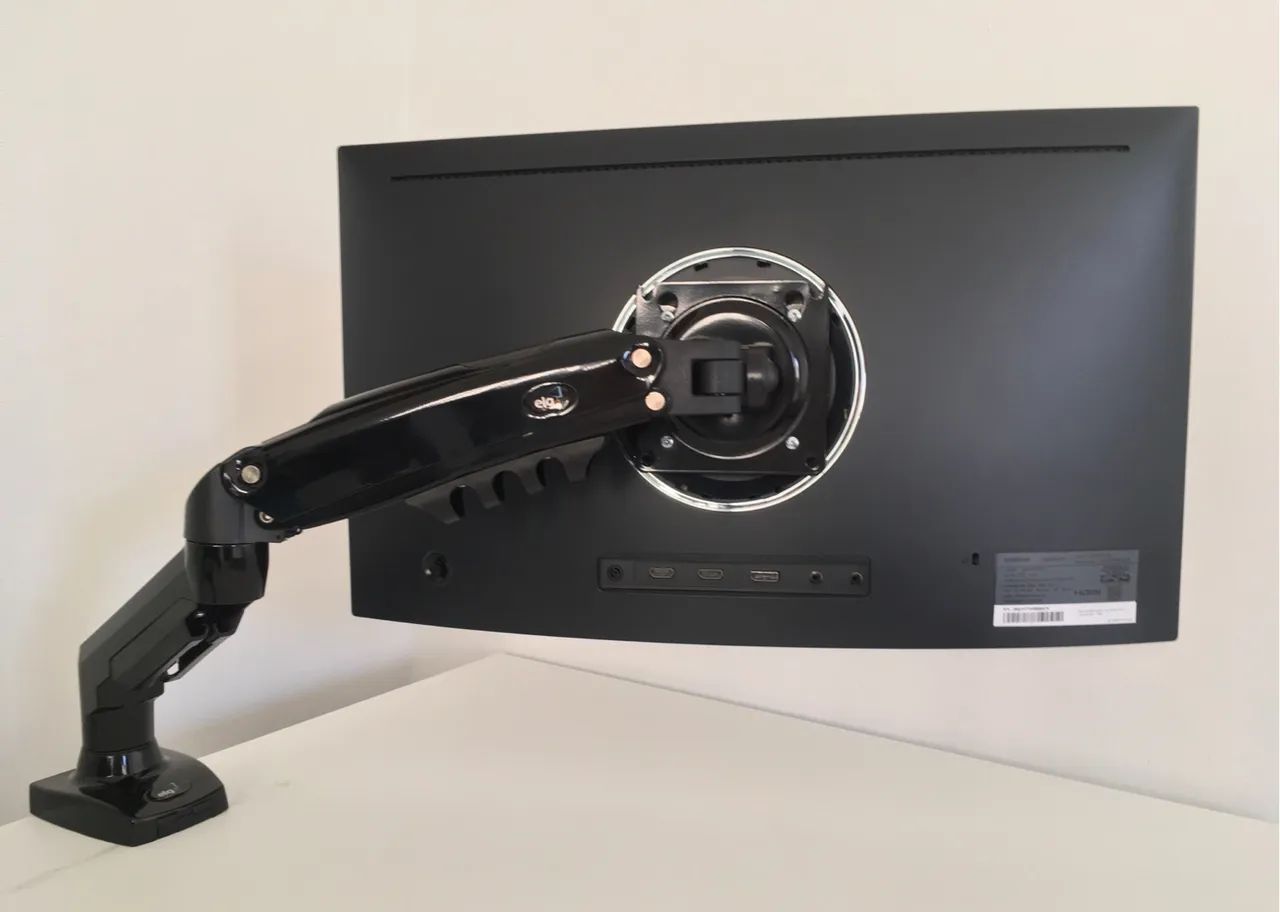 Monitor Samsung QLED, 144hz, 1ms, Curvo 24 / Suporte ELG F80N / Caixa de som Logitech Z207 - Foto 3