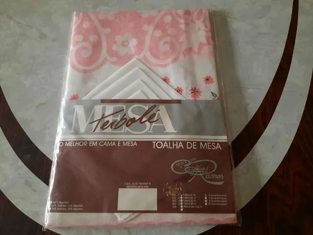Toalha de Mesa Terbolé - Tecelagem confecções Ramos. 4 guardanapos, med. 1,40×1,40m Nova. 