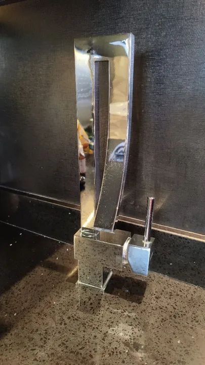 Torneira Banheiro Lavabo Cromada Monocomando