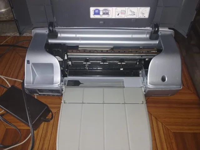 Vendo Impressora HP Deskjet a jato de tinta